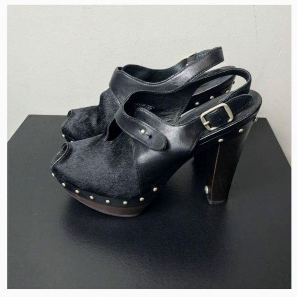 UGG Nicco Calf Hair Leather Platform  Size 7 black UGG